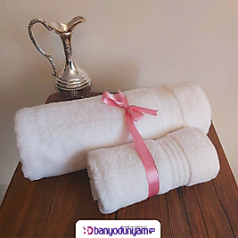 Beyaz Banyo Havlu Seti (90x150 cm banyo havlusu 50x90 cm baş havlusu)